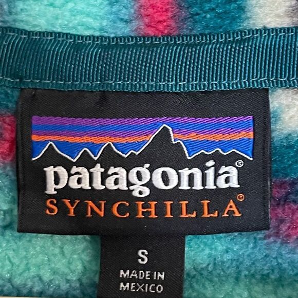 Patagonia Southwestern Aztec Print Synchilla Fleece Pullover Sweatshirt Small - Picture 3 of 4